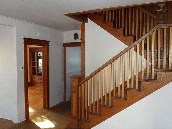 5th image of 13 Hunter St