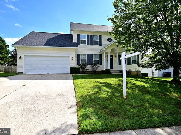 46689 Sandalwood St, Lexington Park, MD 20653