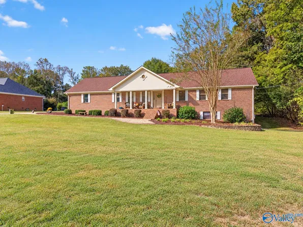 2660 Brierwood Dr, Gadsden, AL 35903