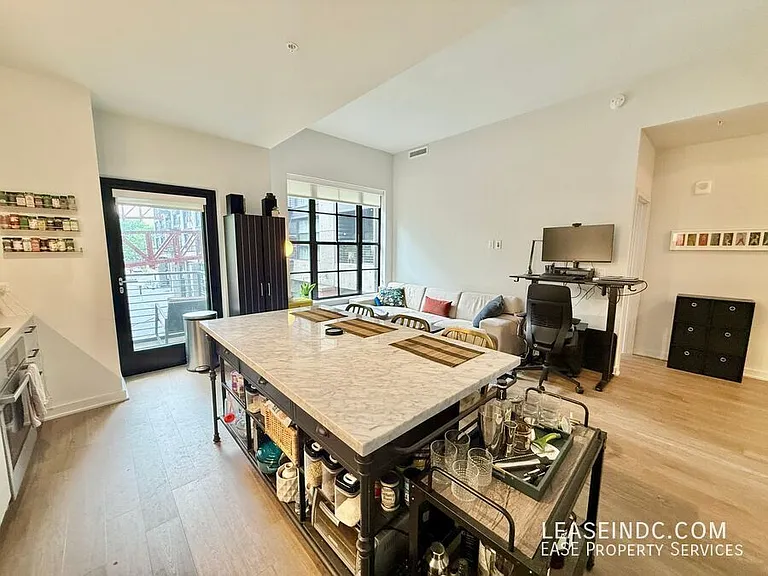 1625 Eckington Pl NE #321 — Photo 6