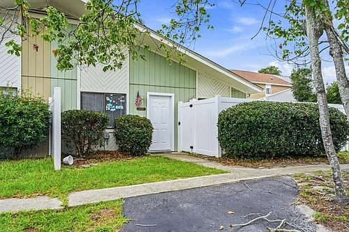 1451 Turkey Ridge Dr #D Photo 1 1451 Turkey Ridge Dr #D Photo 1