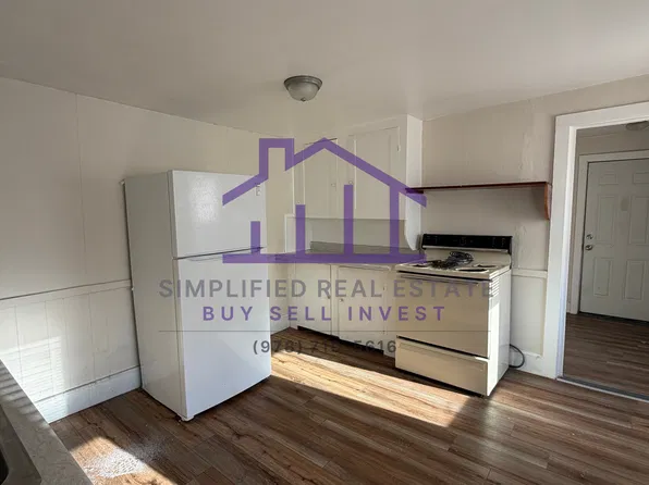 25 Webster St #4, Auburn, ME 04210