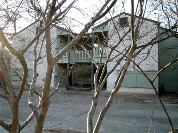 3206 King St APT 208, Austin, TX 78705