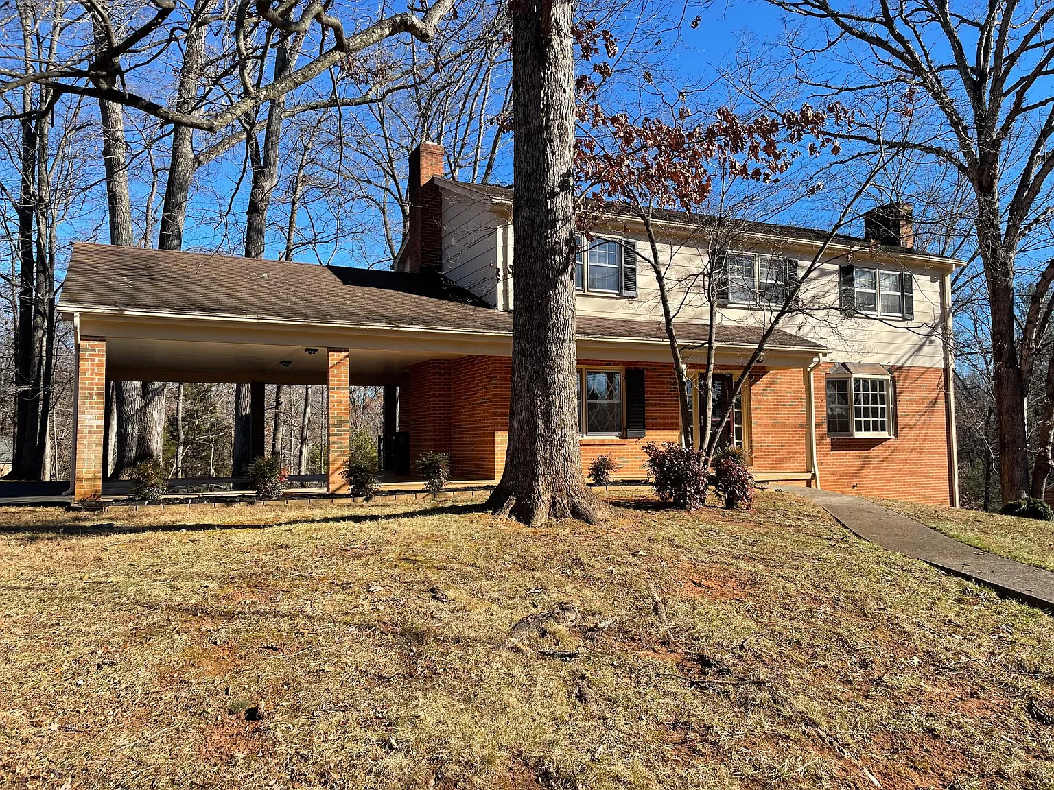 5201 Wedgewood Rd — Photo 2