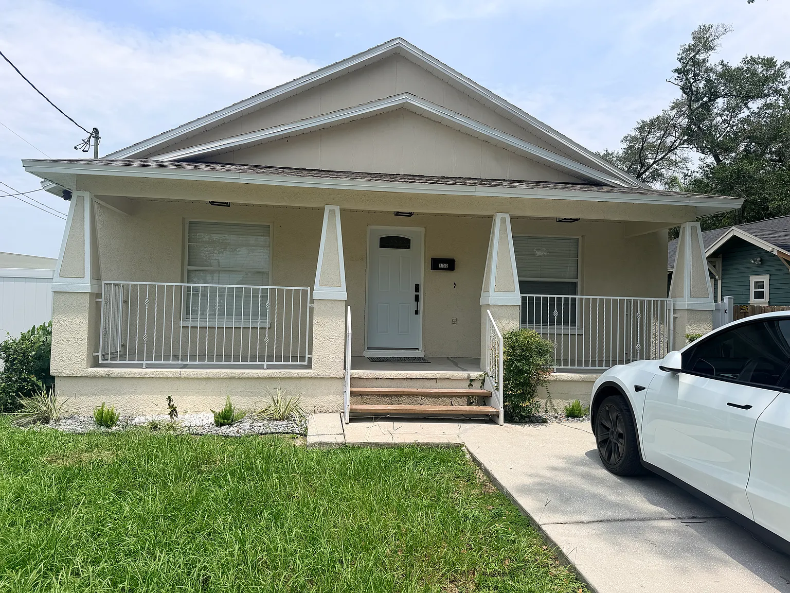 3 bed, 1280 sqft, $3,000 — Photo 1