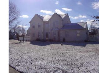 417 Colts Run Rd, Williamstown, NJ 08094