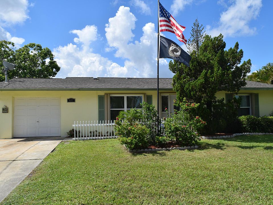1st image of 637 SE Calmoso Dr