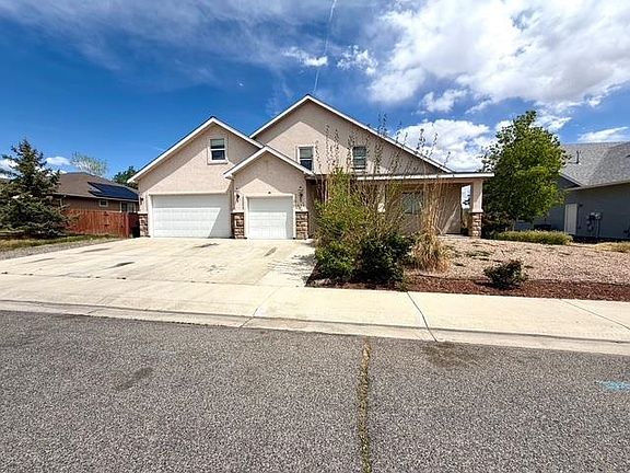 2nd image of 424 Marianne Dr