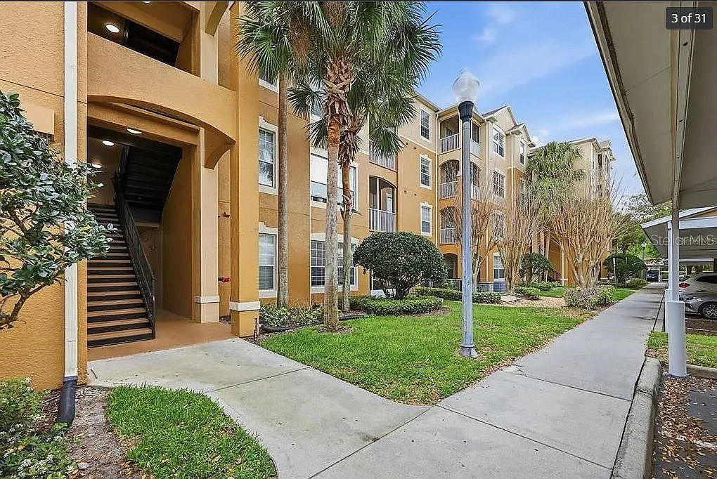 3 bed, 2.0 bath, 1447 sqft, $1,995 — Photo 4