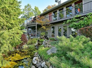 5233 Pioneer Rd, Medford, OR 97501