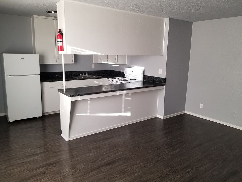 1st image of 2902 Texas Ave