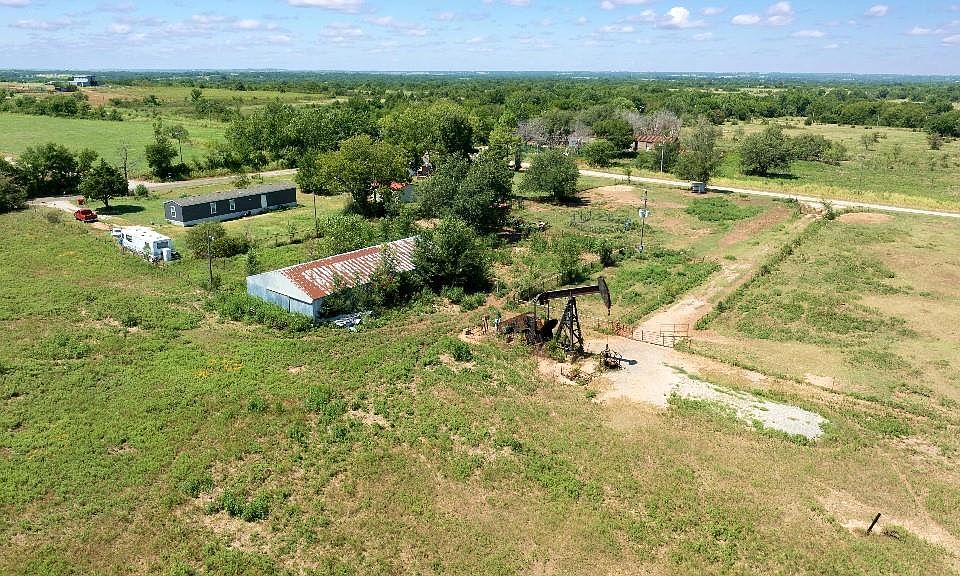 1st image of 21069 N County Road 3120