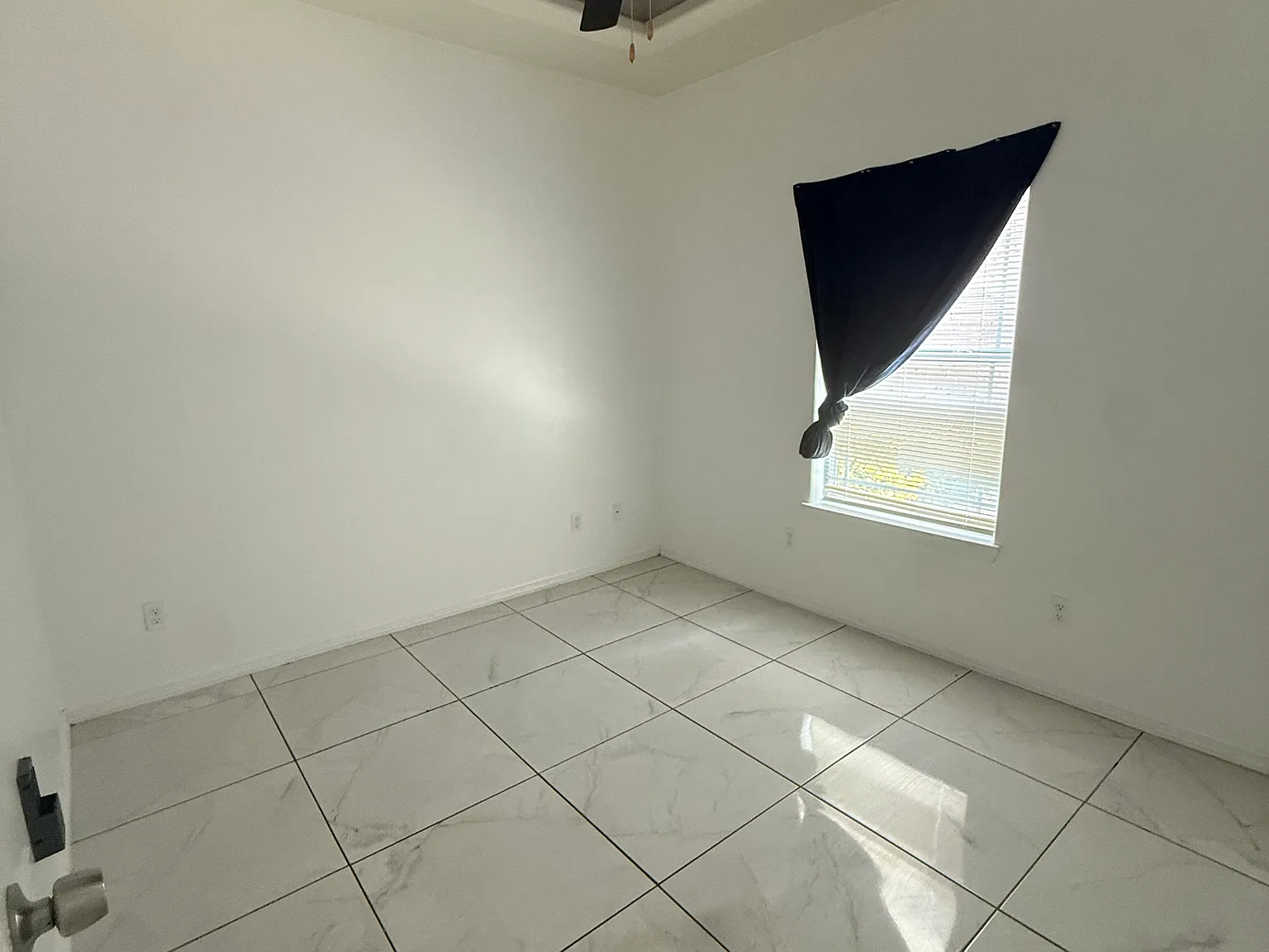 2 bed, 950 sqft, $975 — Photo 4