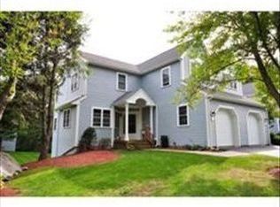 1 Arborwood Dr, Burlington, MA 01803