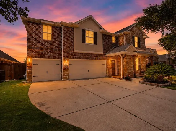 17919 Creek Bluff Ln, Cypress, TX 77433