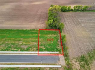1578 Cullen St, Saint Peter, MN 56082