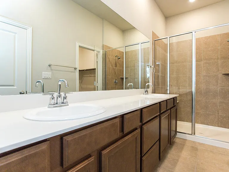 7504 Palisades Dr — Photo 25