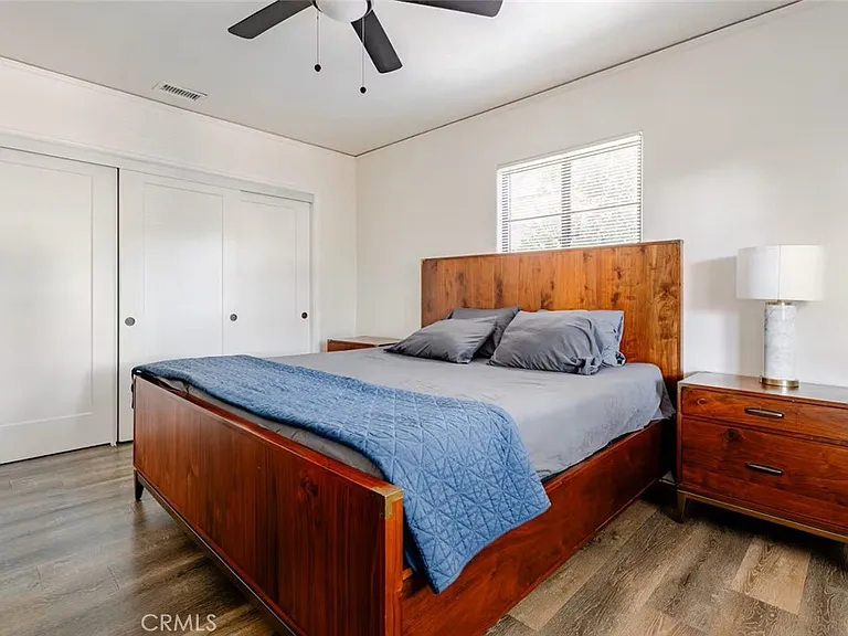 1574 N Orange Grove Ave — Photo 15