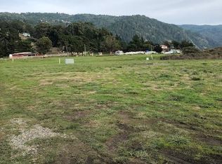 1076 Lower Pacific Dr, Whitethorn, CA 95589