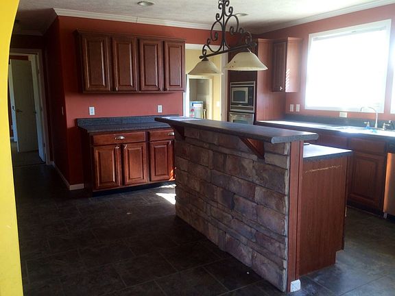 4th image of 171 Southall Ln