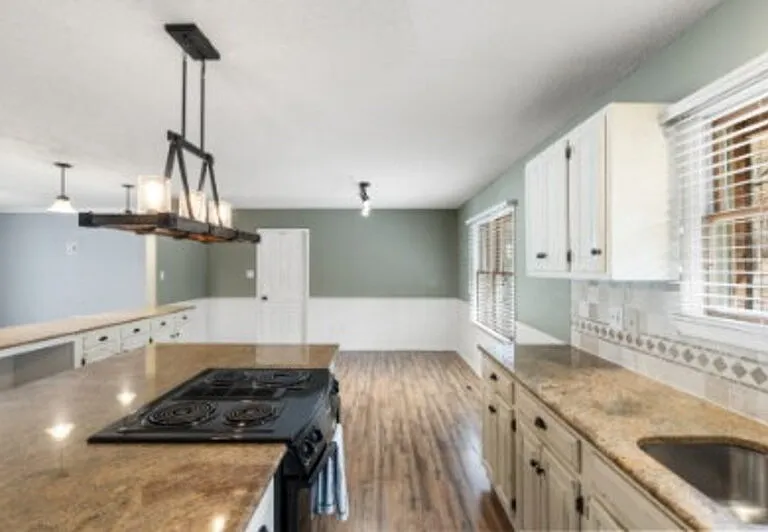 530 Hill Rd — Photo 12