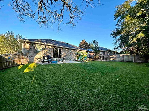 4th image of 9824 Crestmont Cir