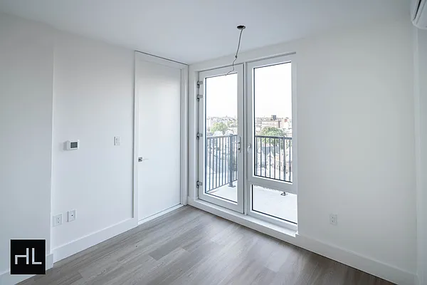 Rented by Highline Residential | media 37