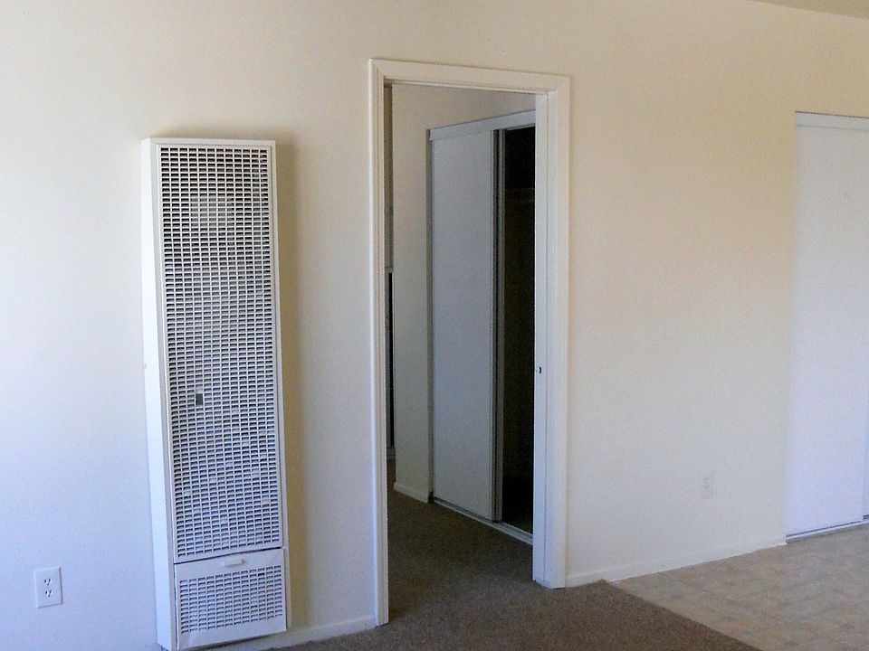 2nd image of 123 N Inez St APT 7
