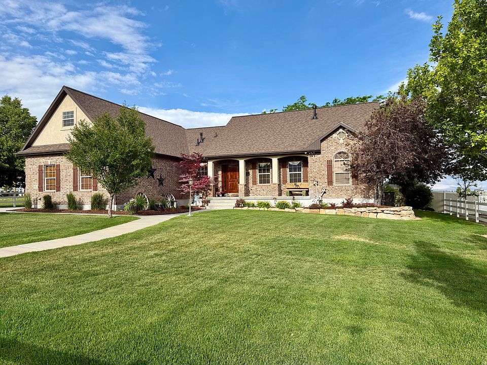 1st image of 4087 N Cochrane Ln
