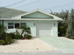 251 10th St, Key Colony Beach, FL 33051