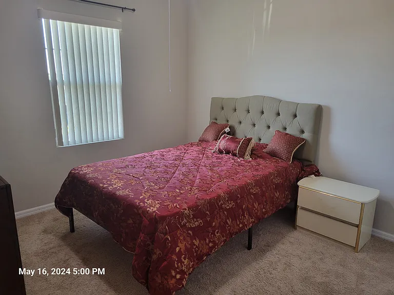 Hayden Valley St — Photo 3