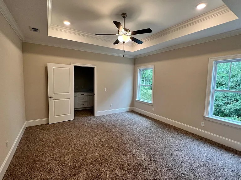 843 Avery Park Dr — Photo 6