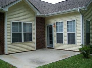 6111 Winter Garden Way, Knoxville, TN 37912