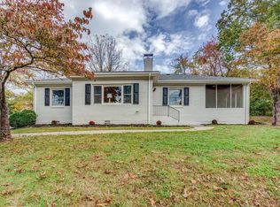 4801 Cove Rd NW, Roanoke, VA 24017