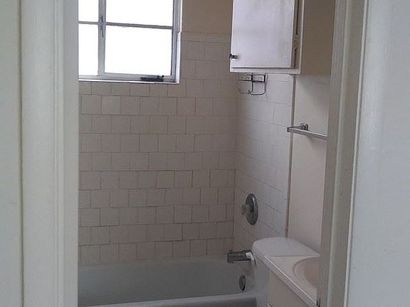 4th image of 1305 Tijeras Ave NE #2