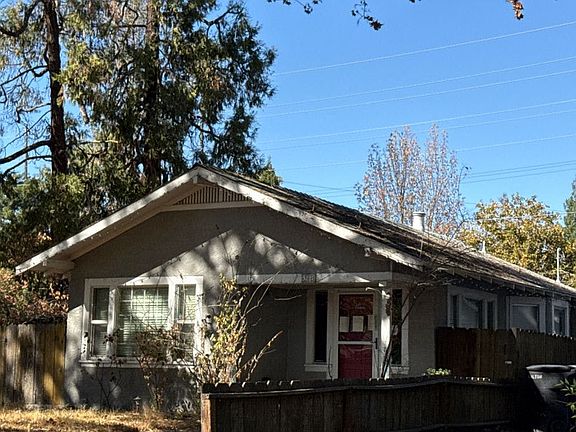 2nd image of 301 Maynell Ave