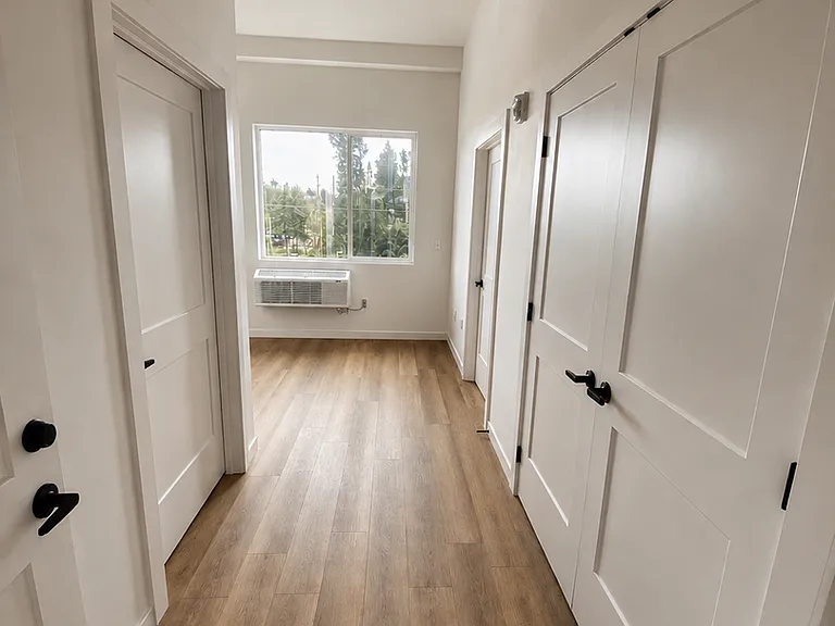The Gibson Apartment Homes — Photo 49