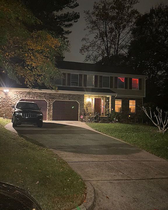 2nd image of 102 Cricket Hill Ln
