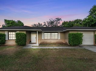 1049 Leeward Dr, Deltona, FL 32738