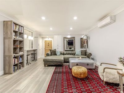 3284 Barham Blvd APT 103, Los Angeles, CA, 90068