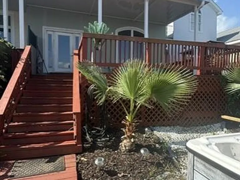 1413 Royal Palm Dr — Photo 15