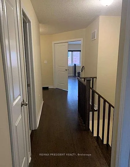 19 Pearman Cres — Photo 11