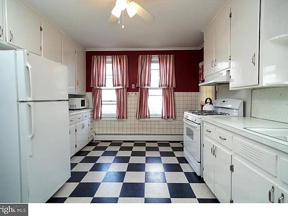 3rd image of 1644 Brunswick Ave