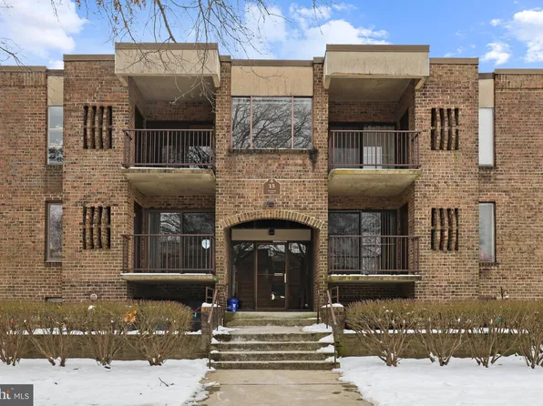 15 Silverwood Cir APT 7, Annapolis, MD 21403