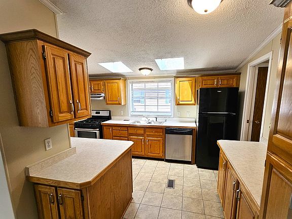 5th image of 5540 Plumeria St #186