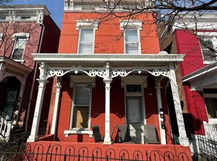 122 E. University Ave., Cincinnati, OH 45219