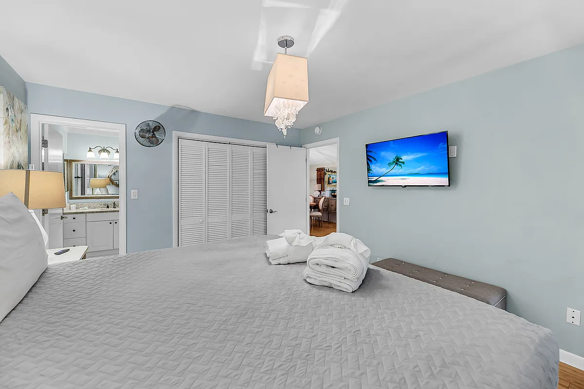 Building Photo - 1161 Summerwind Ln