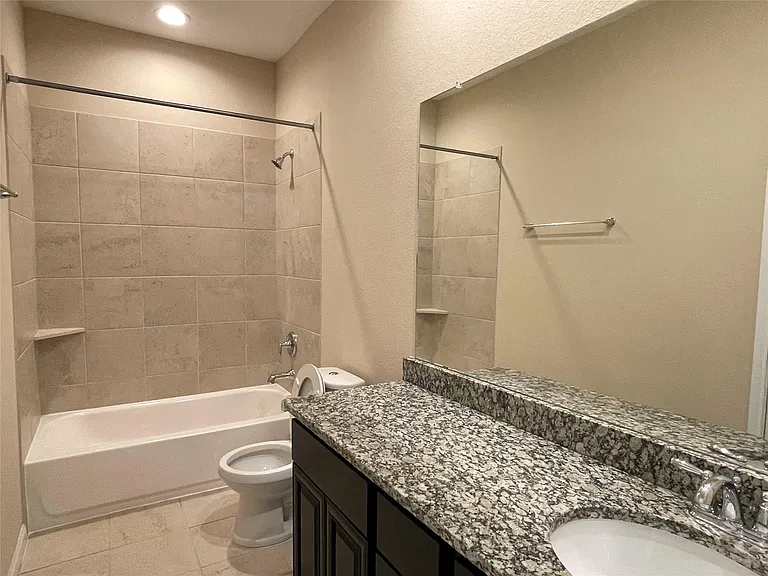 10418 Quiet Courtyard Rd — Photo 35