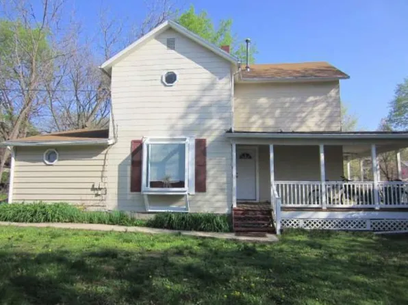 1329 Connecticut St APT 2, Lawrence, KS 66044