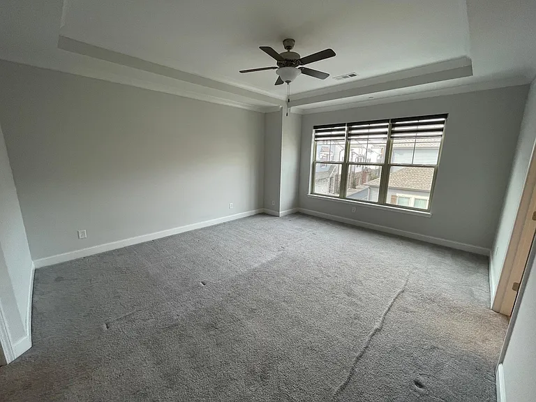 Main bedroom